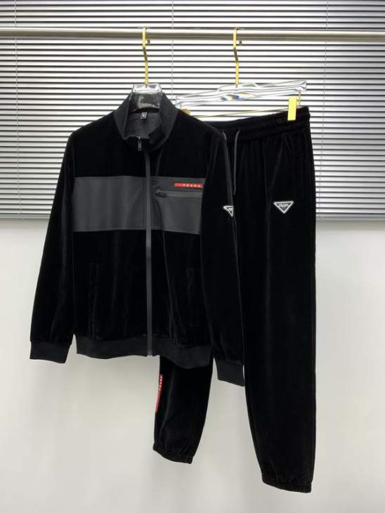 Picture of Prada Sweater Suits _SKUPradaM-3XLomtr0942054